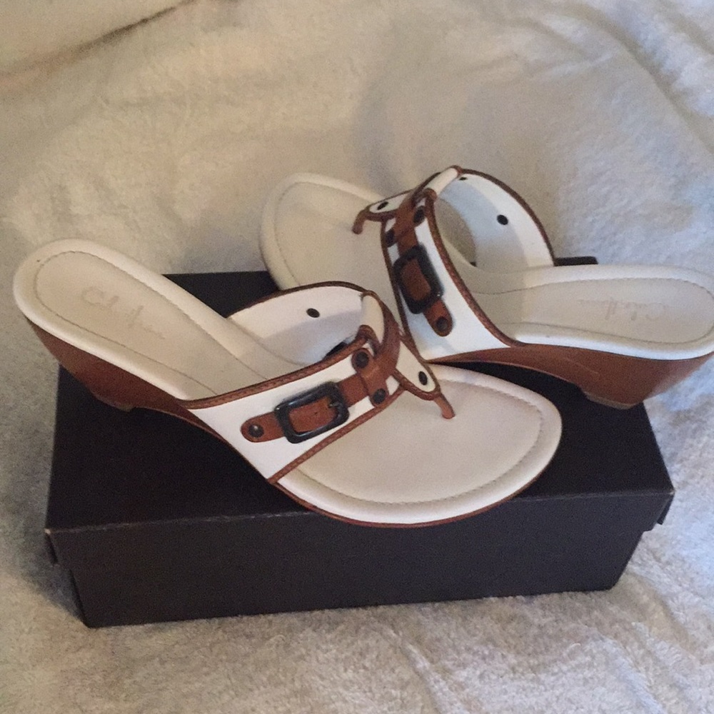 Only wore  a couple times, beautiful sandals